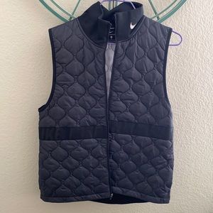 Nike Aerolayer Vest